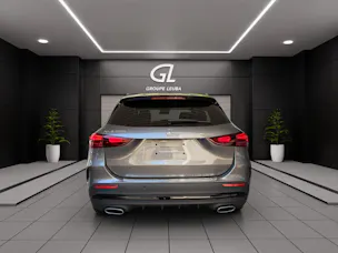 MERCEDES-BENZ GLA 200 Night Star 7G-DCT