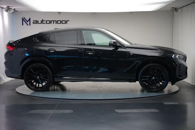 BMW X6 xDrive 48V 30d M Sport Pro Steptronic *CH-Fahrzeug* *Panorama* *Head-Up*