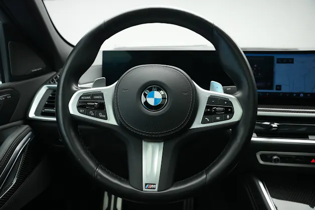 BMW X6 xDrive 48V 30d M Sport Pro Steptronic *CH-Fahrzeug* *Panorama* *Head-Up*