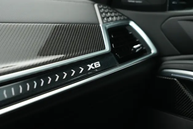 BMW X6 xDrive 48V 30d M Sport Pro Steptronic *CH-Fahrzeug* *Panorama* *Head-Up*
