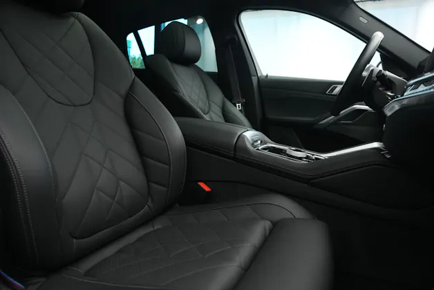 BMW X6 xDrive 48V 30d M Sport Pro Steptronic *CH-Fahrzeug* *Panorama* *Head-Up*
