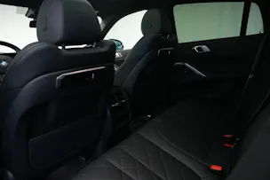 BMW X6 xDrive 48V 30d M Sport Pro Steptronic *CH-Fahrzeug* *Panorama* *Head-Up*
