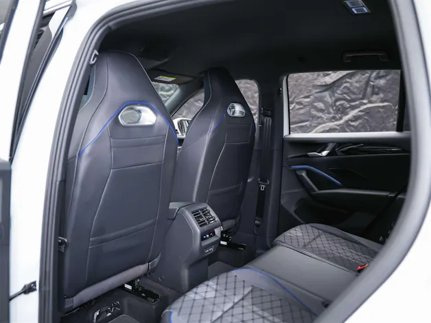 VW Tiguan 1.5 TSI evo2 mHEV R-Line DSG *Abstandsregler*Massage*Lenkradheizung*