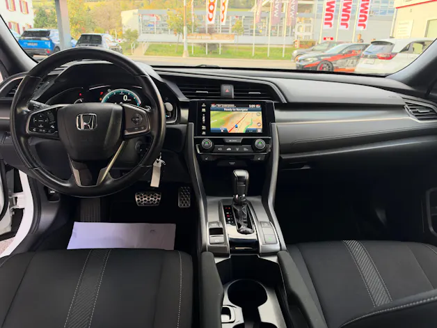 HONDA Civic 1.0 VTEC Elegance CVT