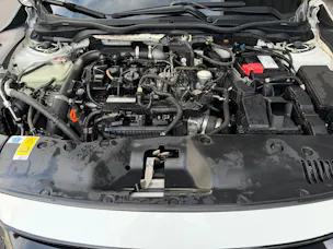 HONDA Civic 1.0 VTEC Elegance CVT