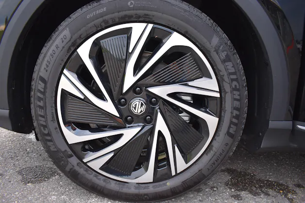 MG S6 EV 77kWh Luxury AWD