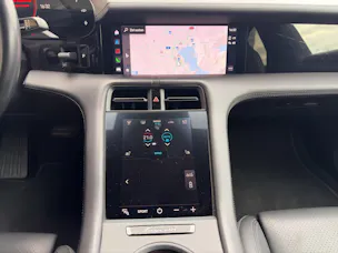 PORSCHE Taycan 4S