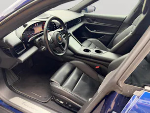 PORSCHE Taycan 4S
