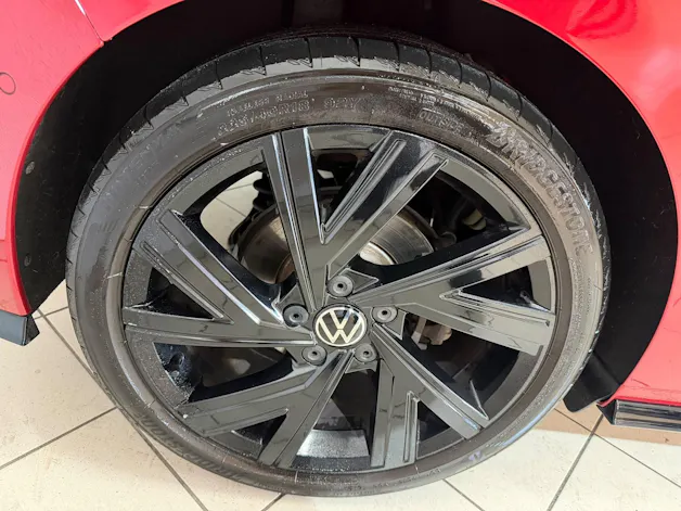 VW Golf 1.5 eTSI mHEV ACT R-Line DSG