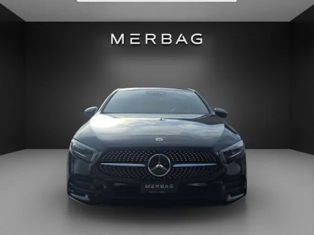 MERCEDES-BENZ A 180 Night Star AMG Line