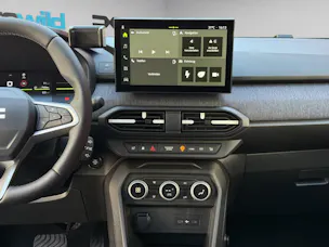 DACIA Jogger HEV 155 Journey