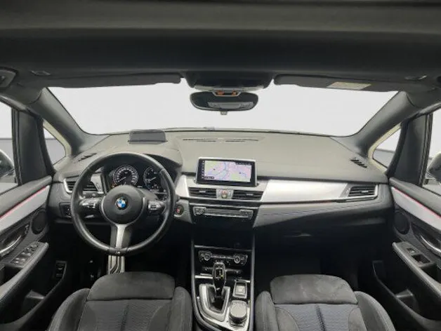 BMW 2er Reihe F45 Active Tourer 218d xDrive