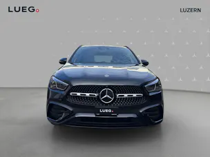 MERCEDES-BENZ GLA 250 4Matic 8G-DCT Swiss Star
