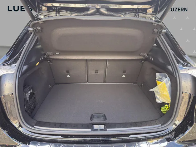 MERCEDES-BENZ GLA 250 4Matic 8G-DCT Swiss Star