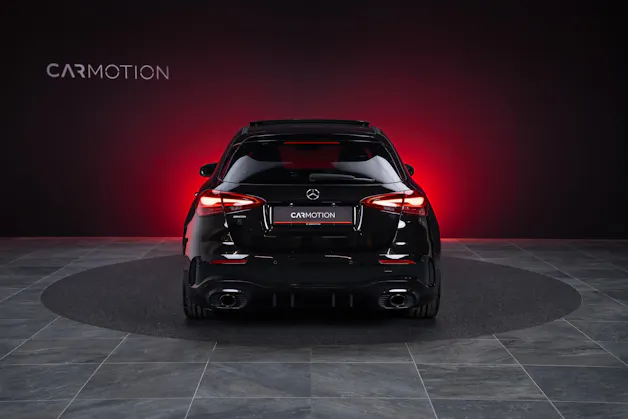 MERCEDES-BENZ A 35 AMG 4matic / Facelift / Panorama-Schiebedach / Rückfahrkamera