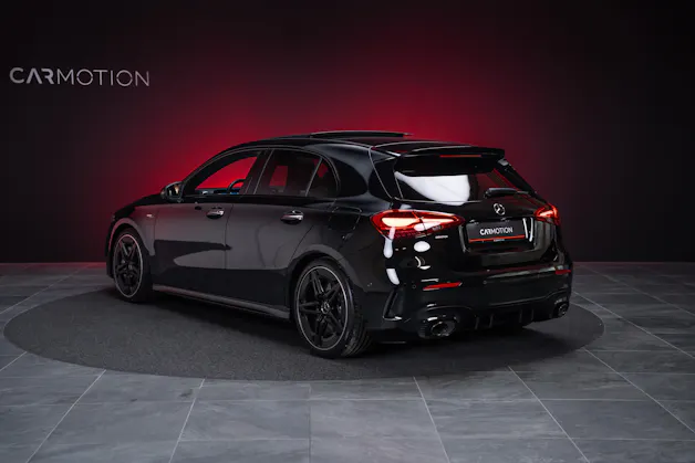 MERCEDES-BENZ A 35 AMG 4matic / Facelift / Panorama-Schiebedach / Rückfahrkamera