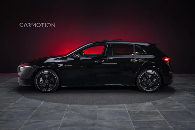 MERCEDES-BENZ A 35 AMG 4matic / Facelift / Panorama-Schiebedach / Rückfahrkamera