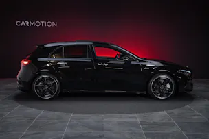 MERCEDES-BENZ A 35 AMG 4matic / Facelift / Panorama-Schiebedach / Rückfahrkamera