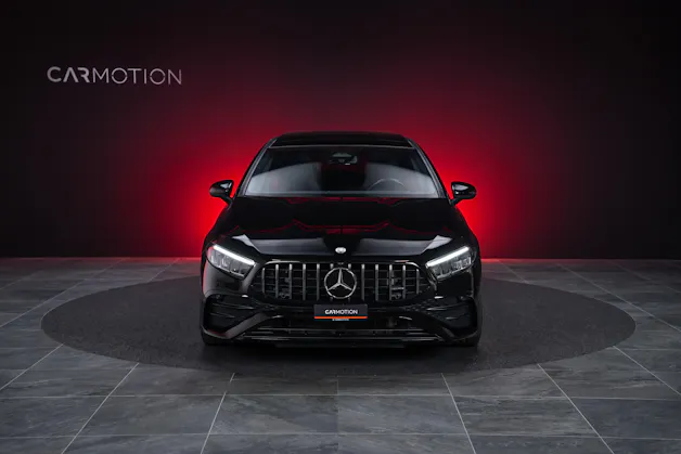 MERCEDES-BENZ A 35 AMG 4matic / Facelift / Panorama-Schiebedach / Rückfahrkamera