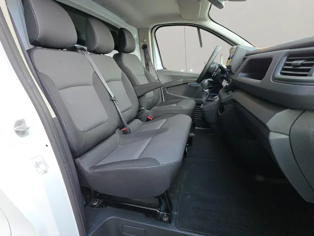 RENAULT Trafic 2.0 Blue dCi 150 Business L2H1 EDC EN
