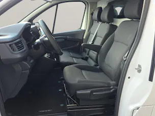 RENAULT Trafic 2.0 Blue dCi 150 Business L2H1 EDC EN