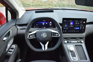 MG S6 EV 77kWh Luxury AWD