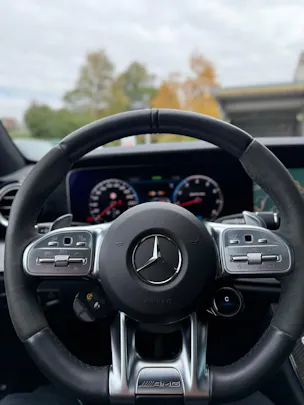 MERCEDES-BENZ E 53 AMG 4Matic 9G-Tronic