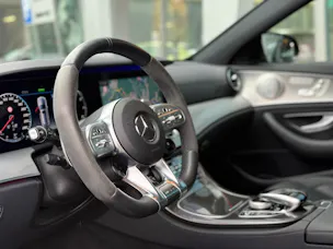 MERCEDES-BENZ E 53 AMG 4Matic 9G-Tronic