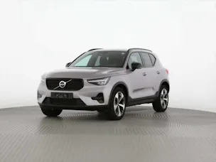VOLVO XC40 2.0 B4 MH Plus Dark