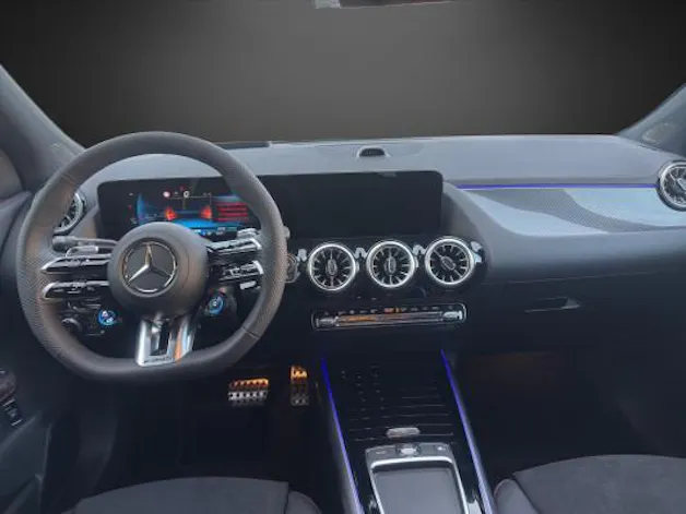 MERCEDES-BENZ GLA AMG 35 4Matic 8G-DCT