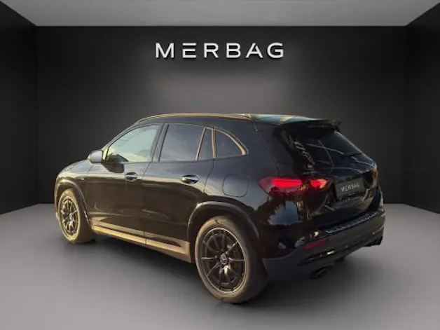 MERCEDES-BENZ GLA AMG 35 4Matic 8G-DCT