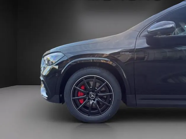 MERCEDES-BENZ GLA AMG 35 4Matic 8G-DCT
