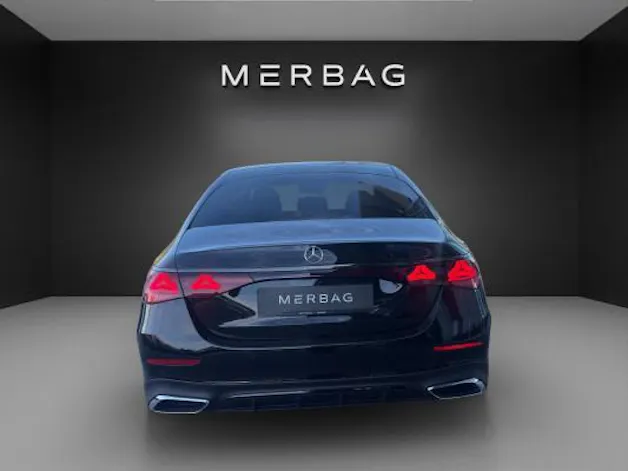 MERCEDES-BENZ E 220 d 4Matic