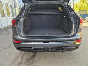 AUDI Q6 e-tron quattro