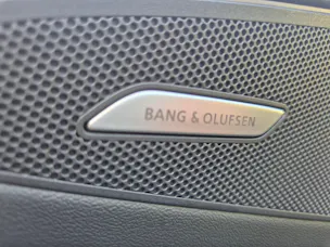 AUDI Q6 e-tron quattro