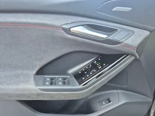 AUDI Q6 e-tron quattro