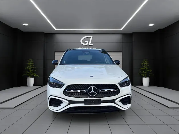 MERCEDES-BENZ GLA 220d 4Matic 8G-DCTSwiss Star