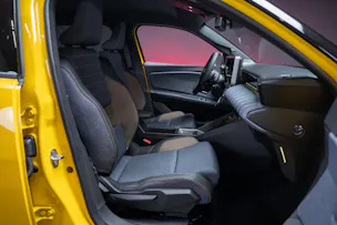 RENAULT R5 E-Tech Comfort Range techno / Rückfahrkamera / Tempomat / Lenkradheizung