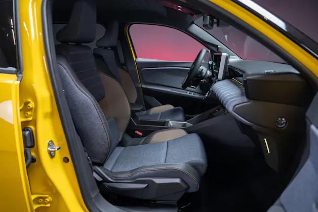 RENAULT R5 E-Tech Comfort Range techno / Rückfahrkamera / Tempomat / Lenkradheizung
