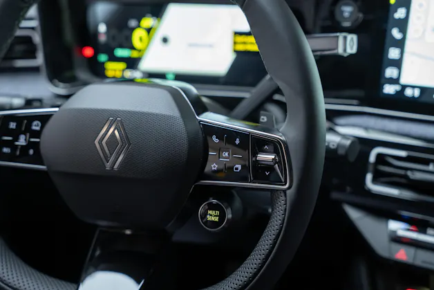 RENAULT R5 E-Tech Comfort Range techno / Rückfahrkamera / Tempomat / Lenkradheizung