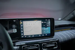 RENAULT R5 E-Tech Comfort Range techno / Rückfahrkamera / Tempomat / Lenkradheizung