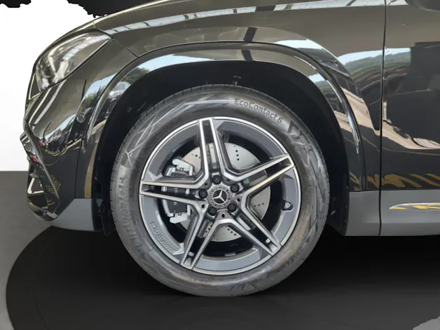 MERCEDES-BENZ GLA 250 4Matic 8G-DCT Swiss Star