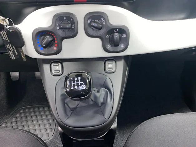 FIAT Pandina 1.0 Hybrid Cross