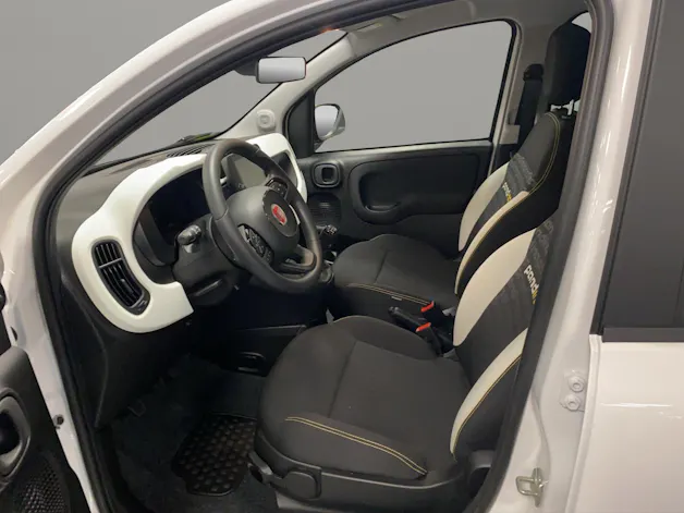 FIAT Pandina 1.0 Hybrid Cross