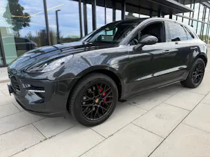 PORSCHE Macan GTS PDK