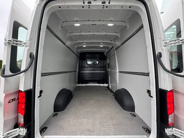 VW Crafter 35 2.0 TDI L3 Hochdach Automat mit Klima
