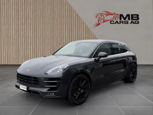 PORSCHE Macan Turbo PDK / 8 Fach!