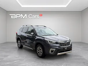 Subaru Forester Station 2.0i e-Boxer Swiss Plus
