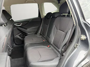 Subaru Forester Station 2.0i e-Boxer Swiss Plus