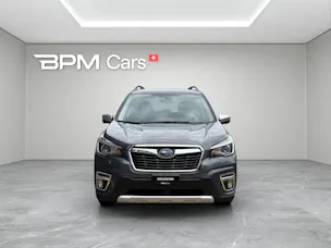 Subaru Forester Station 2.0i e-Boxer Swiss Plus